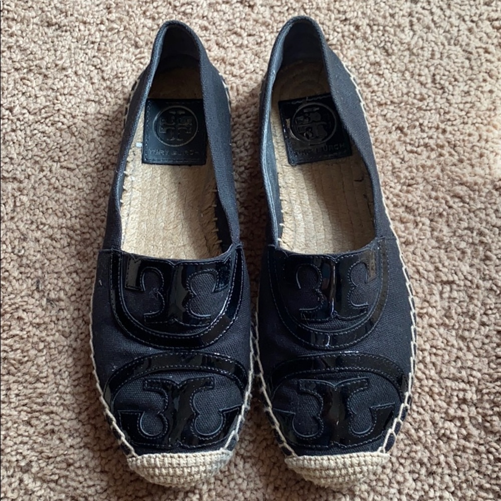 Tory Burch size 6 slip on’s